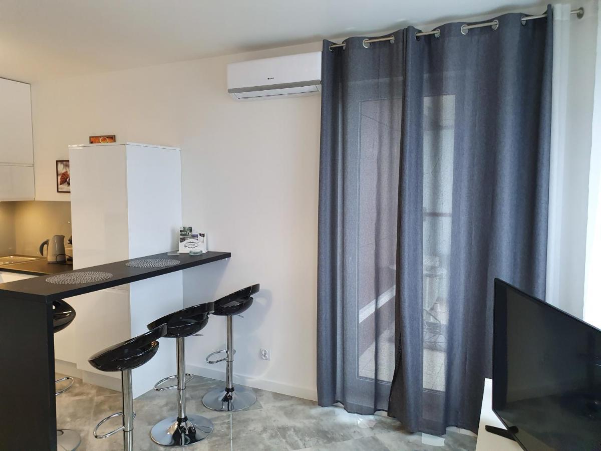 Apartament Na Lazurowej Varsó Kültér fotó